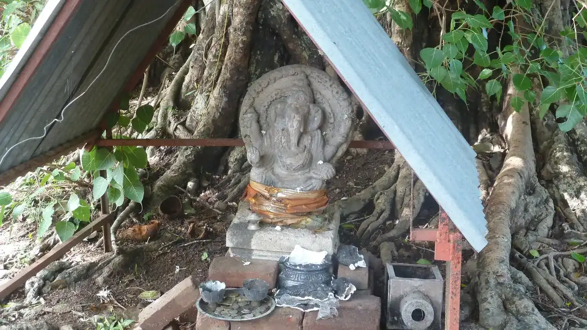 Kanniya Hot Springs, Sri Lanka