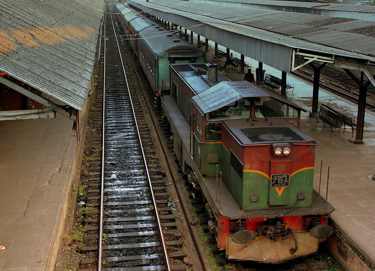 A Sri Lanka Railways locomotive-hauled train at Colombo Fort station, the departure point of the overnight Night Mail to Trincomalee