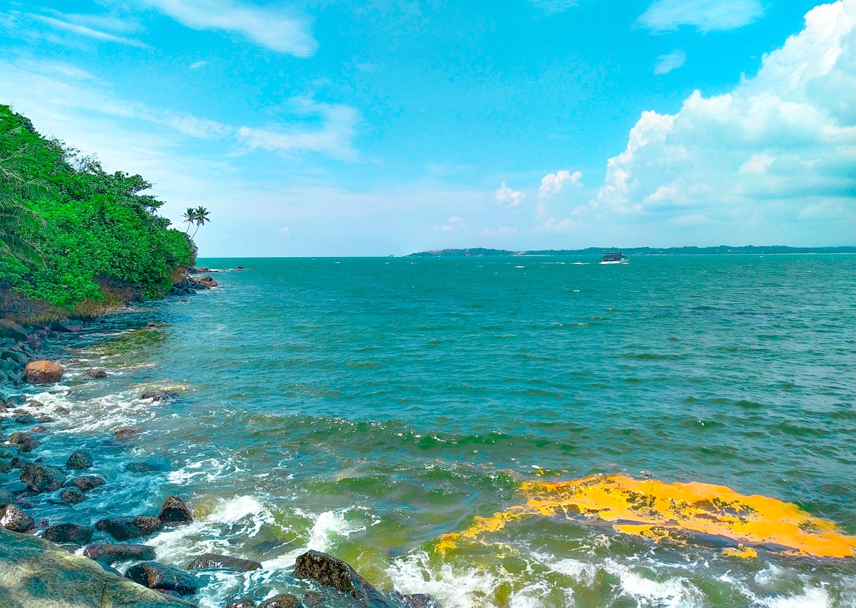 Rocky coastline near Mirissa with dramatic sea views