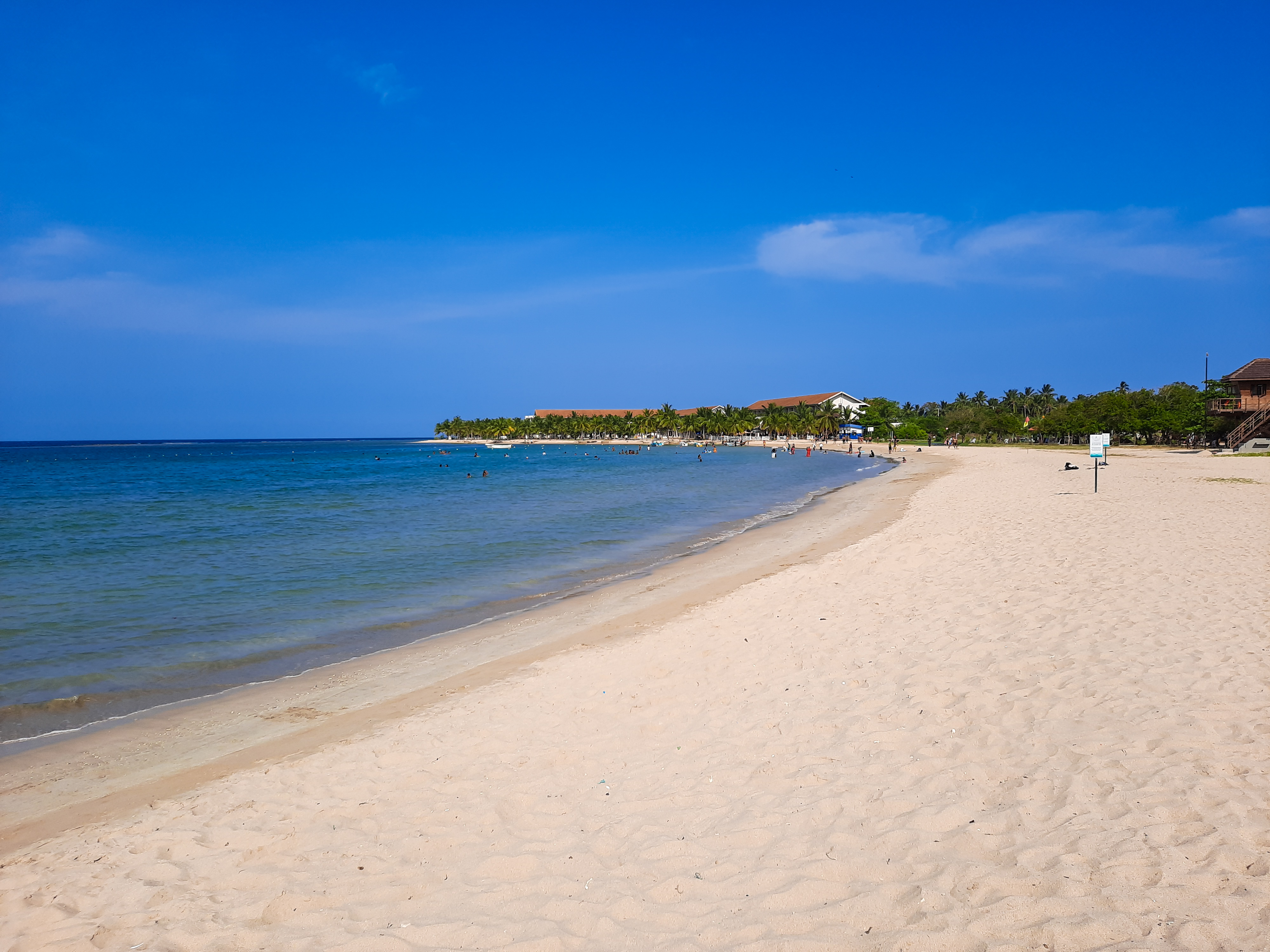 Passikudah beach on the east coast of Sri Lanka with white sand and turquoise water