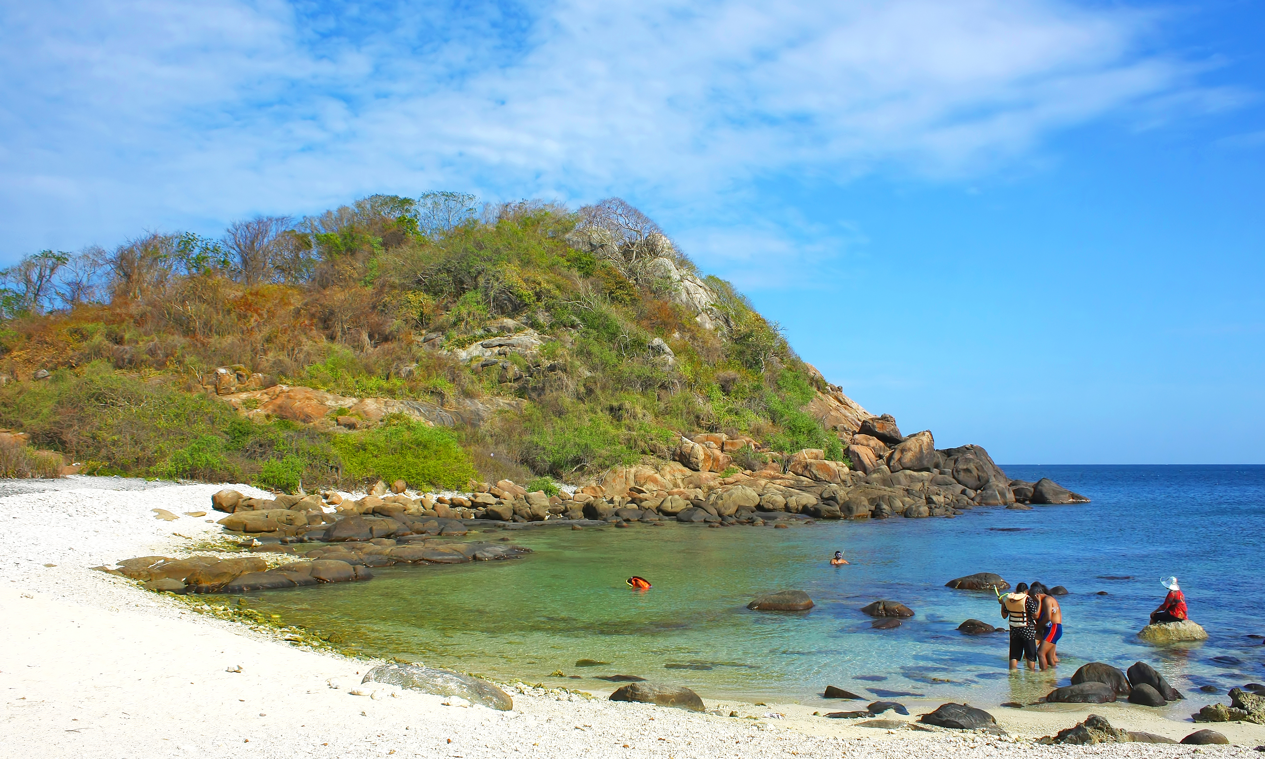 Pigeon Island National Park off Nilaveli Beach, Trincomalee, Sri Lanka
