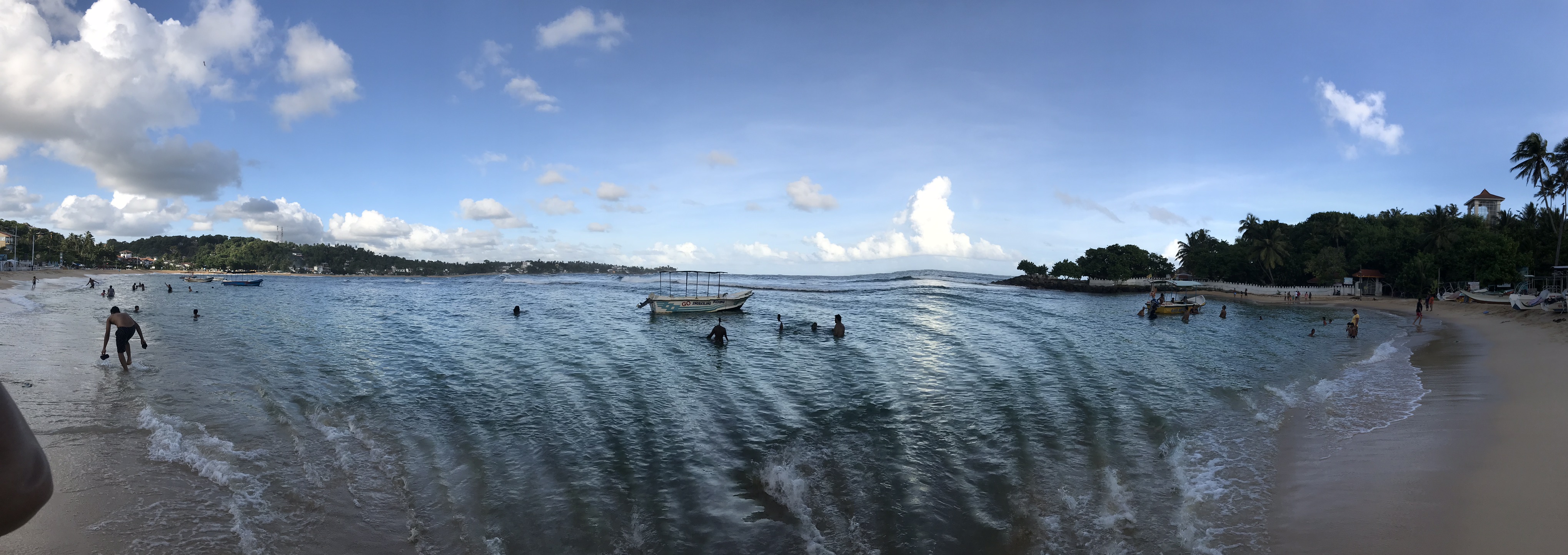 Unawatuna beach — a safe and welcoming destination for women travelling in Sri Lanka