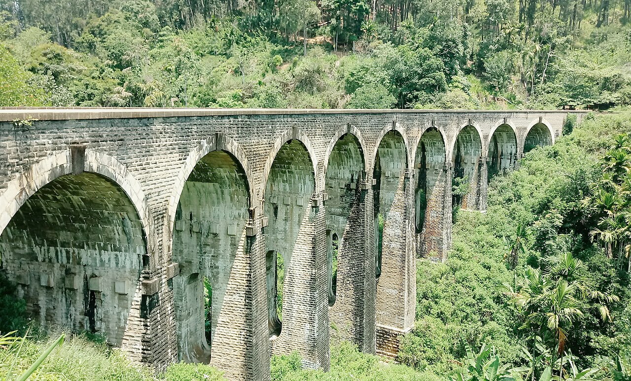 Nine Arch Bridge near Ella, Sri Lanka — the hill-country highlight travellers leave behind when choosing their next stop